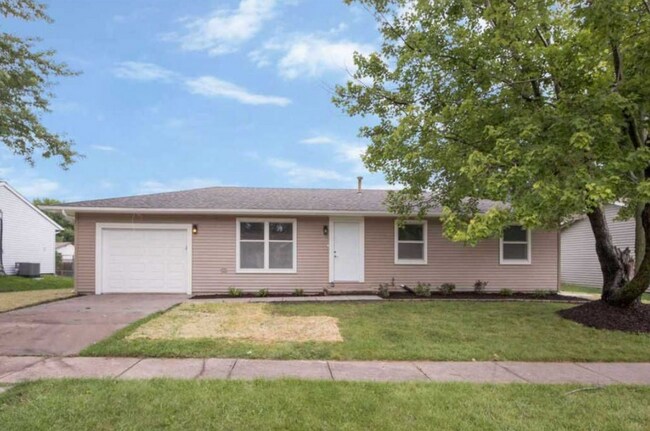 Building Photo - 245 Heritage Dr