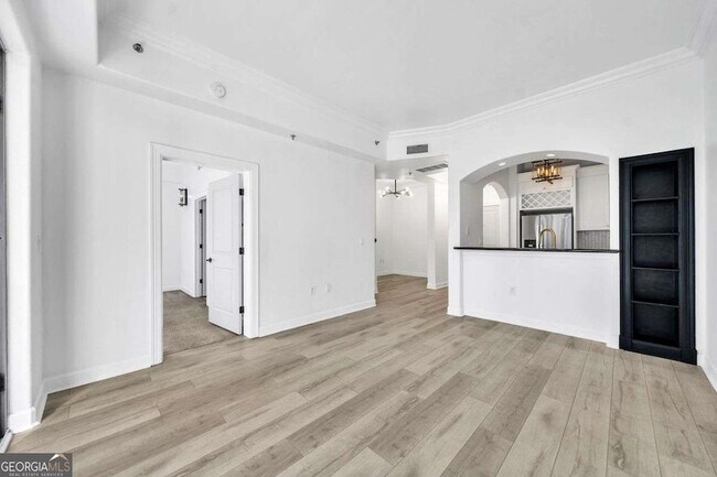 Photo - 3445 N Stratford Rd NE Apartment