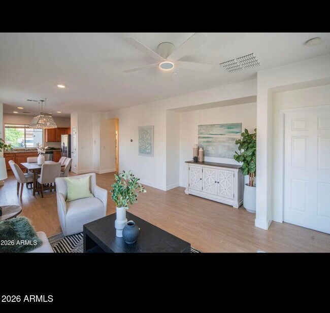 Foto del edificio - 40130 N Thunder Hills Ct