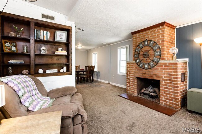 Foto del edificio - 417 N John St