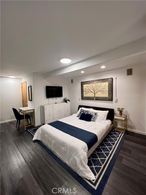 Foto del edificio - 12 Coach Rd