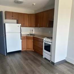 Primary Photo - 13516-102 102 St NW