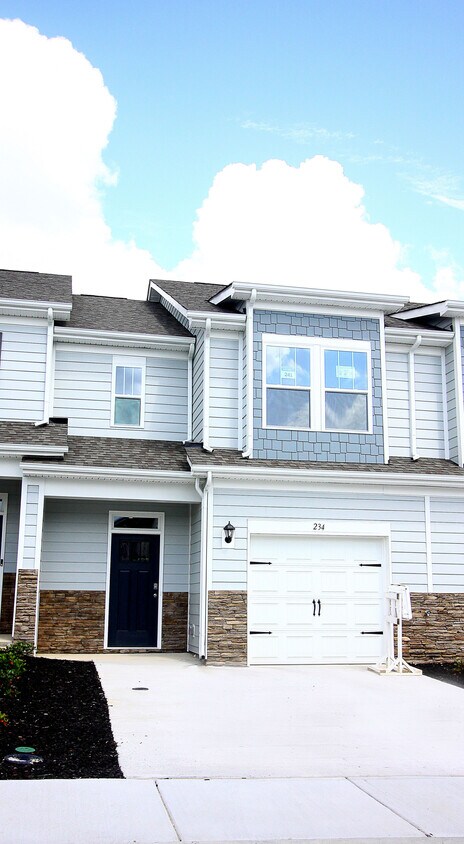 Primary Photo - 234 Creekview Rd