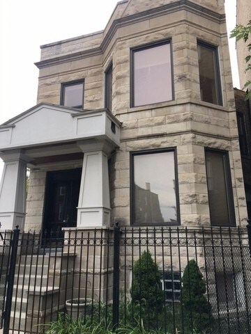 Primary Photo - 3252 W Crystal St
