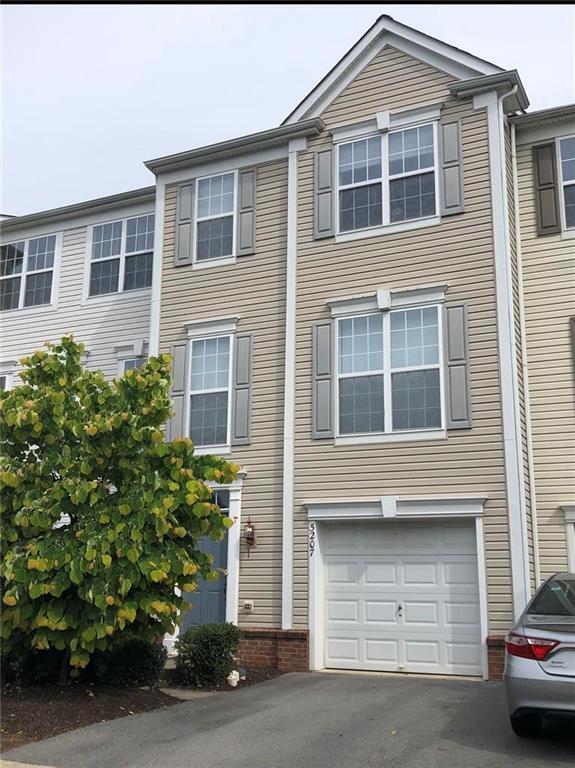 Foto del edificio - 5207 Chandler Way