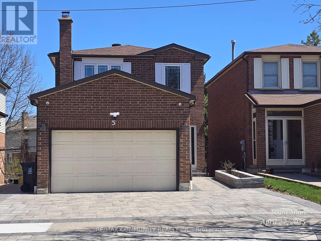 Primary Photo - 5 Boxdene Ave