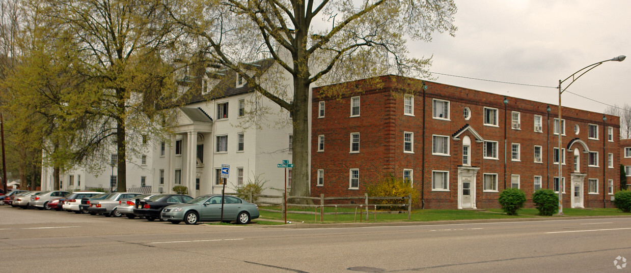 Foto principal - Kanawha Village Apartments