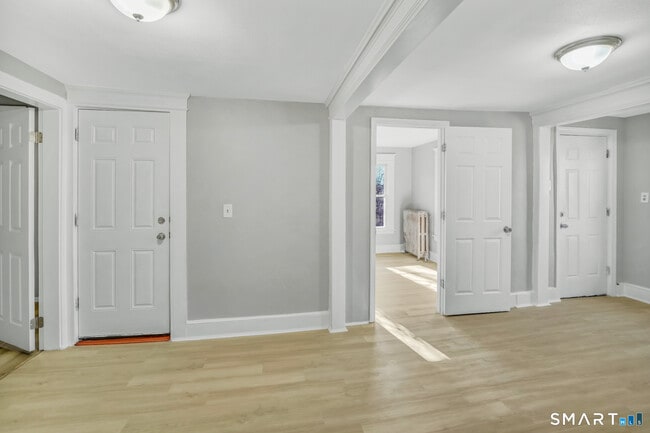 Foto del edificio - 4 Templeton St