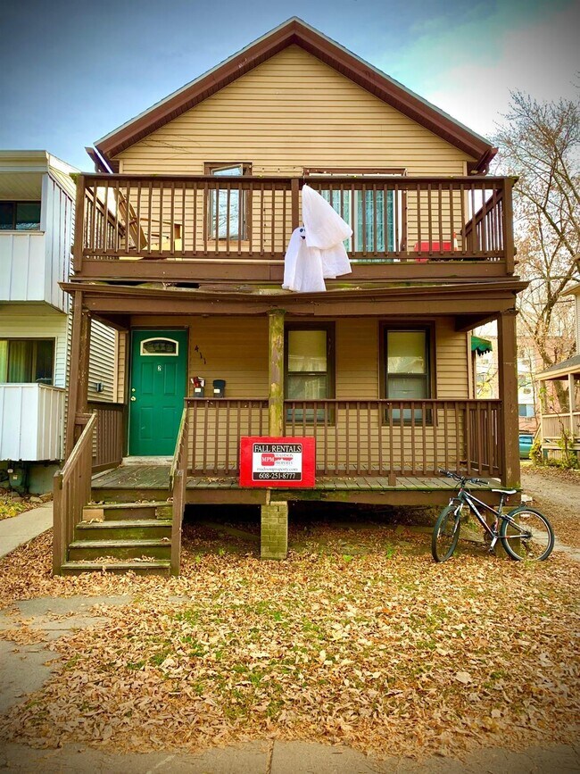 Building Photo - 411 W Doty St