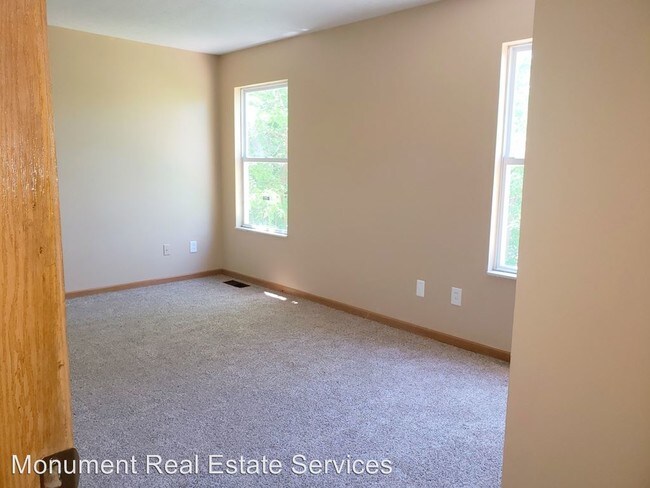 Building Photo - 3 br, 1.5 bath House - 662 E 125th St