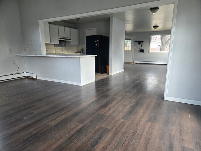 Foto del edificio - 2221 Collyer St