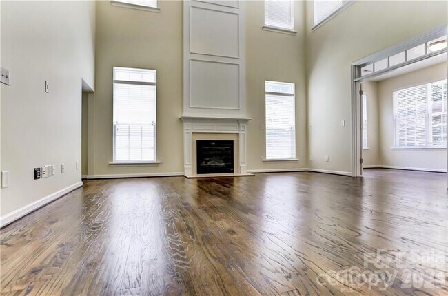 Building Photo - 5067 Timber Falls Dr