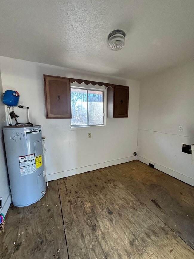 Building Photo - 2/1 Duplex in Cleveland County, NC