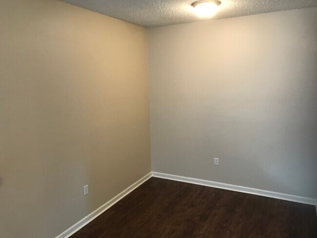 Foto del edificio - 213 Antigua Pl