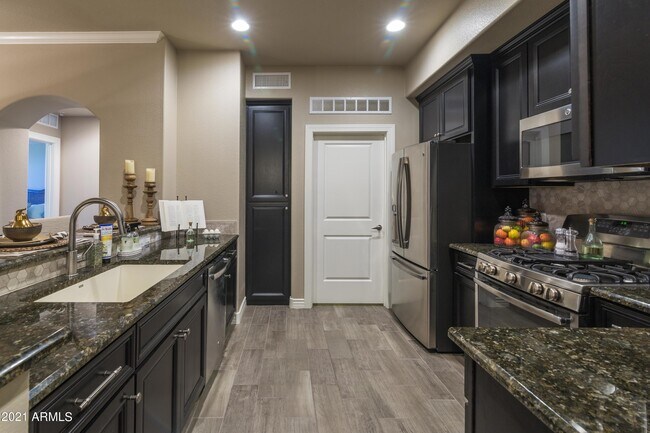 Foto del edificio - 7601 E Indian Bend Rd