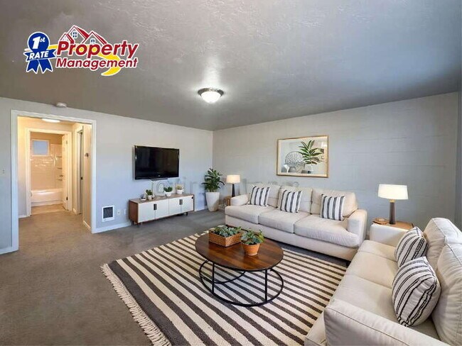 Foto del edificio - 1205 W Beacon St