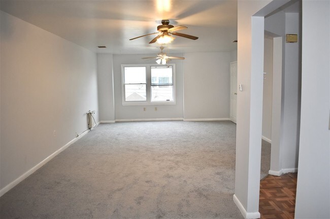 Building Photo - 153 Wilkinson Ave