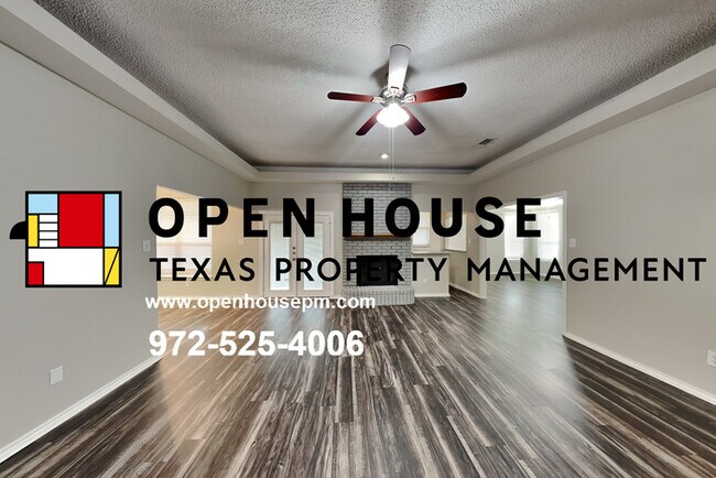 Building Photo - 10101 Stoneleigh Dr, Benbrook