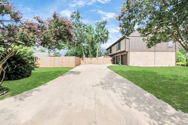 Foto del edificio - 19503 Mission Mill Ln