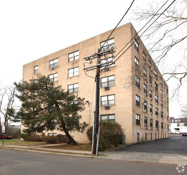 Riverside Towers Apartments Trenton, NJ