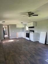 Building Photo - 345 Joyner Loop