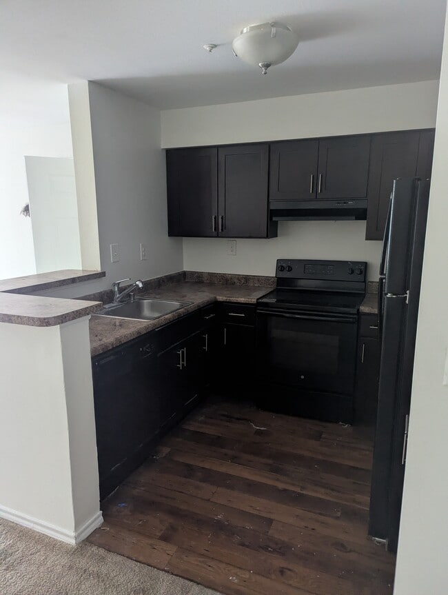 Building Photo - 18531 Boysenberry Dr