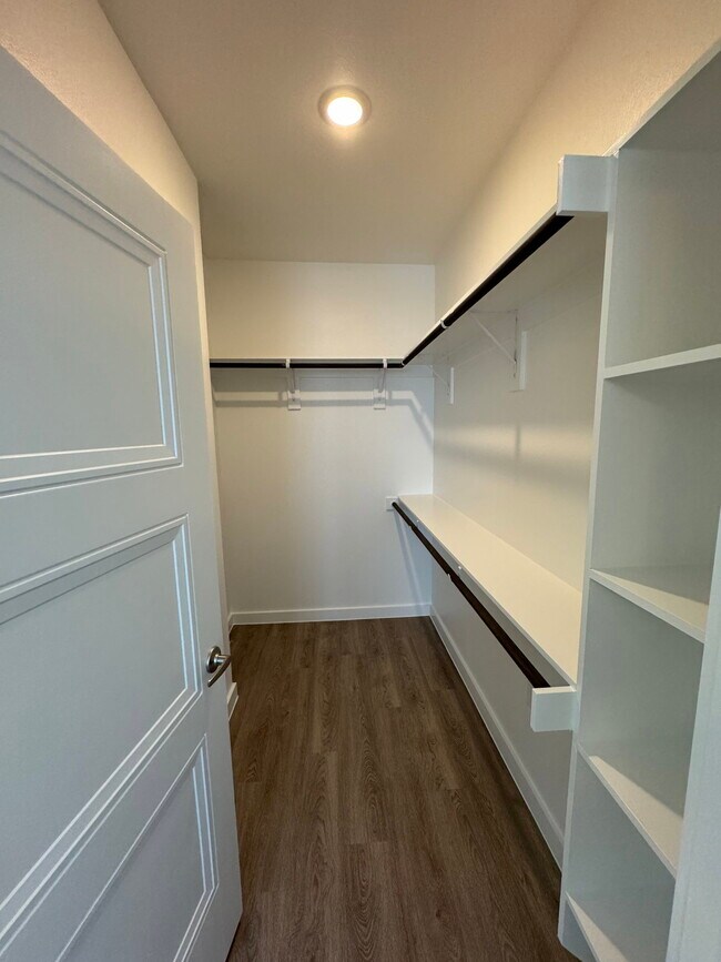 Foto del edificio - 4312 S Legacy Dr