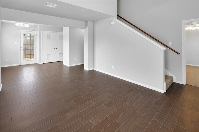 Foto del edificio - 503 Thornton Ct