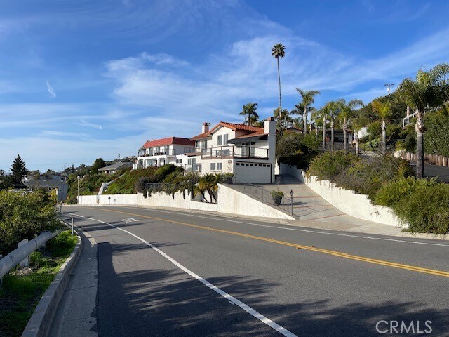 Building Photo - 205 Avenida San Pablo