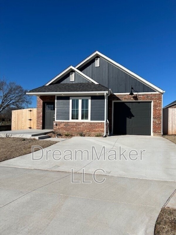 Building Photo - 1026 Riva Pkwy