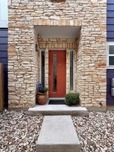 Building Photo - 8922 Menchaca Rd