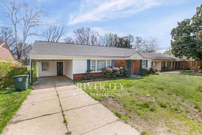 Photo - 3240 Boxdale St House