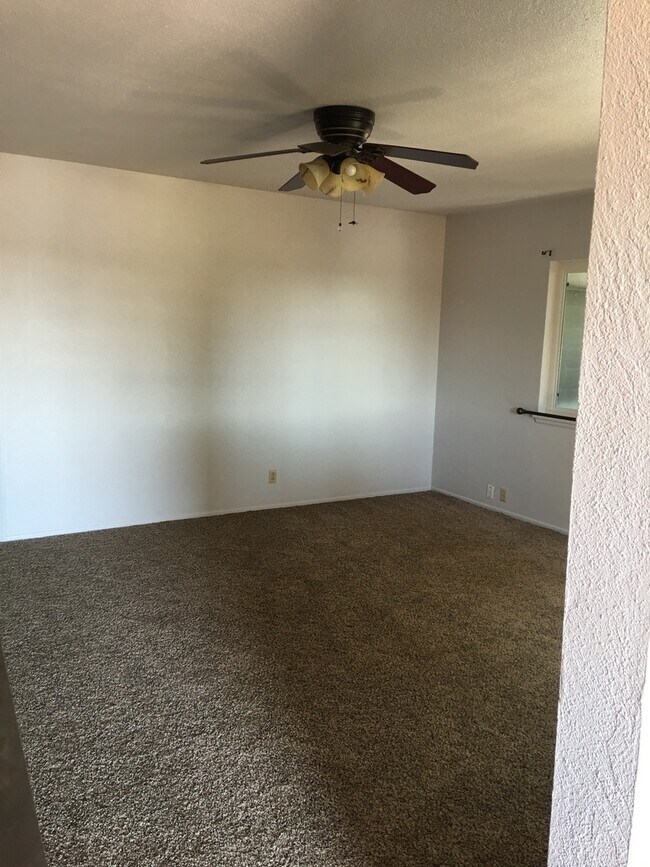 Foto del edificio - 3 BD 2 BA Home in Yuba City - Available Now!