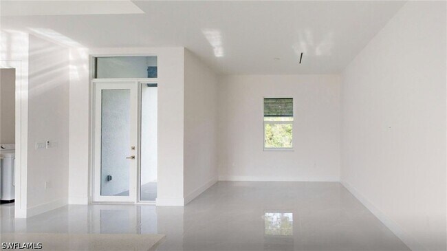 Foto del edificio - 6108 Stratton Rd