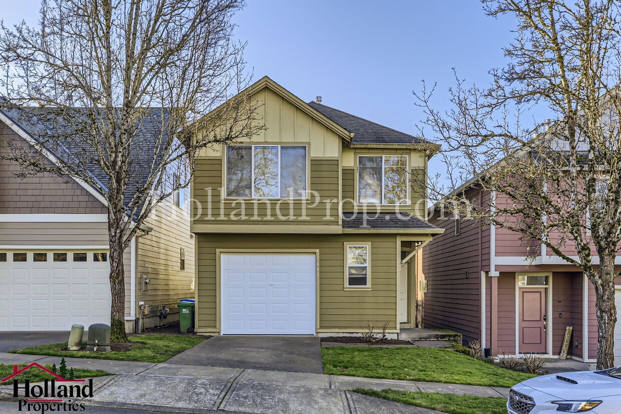 Foto principal - Charming 3-Bedroom Home Near Clackamas Tow...