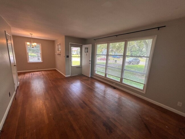 Building Photo - 4107 Arlington Cir NW