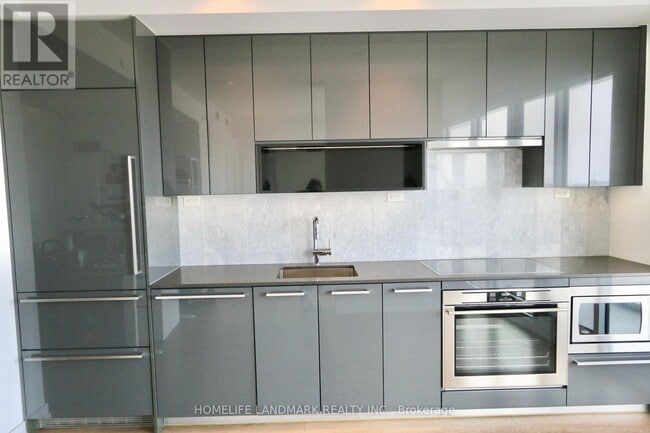 Building Photo - 117 McMahon Dr