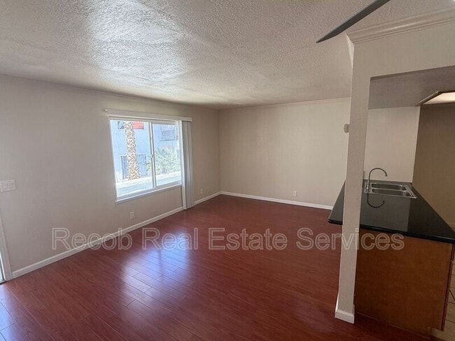 Building Photo - 5350-5358 Rex Avenue