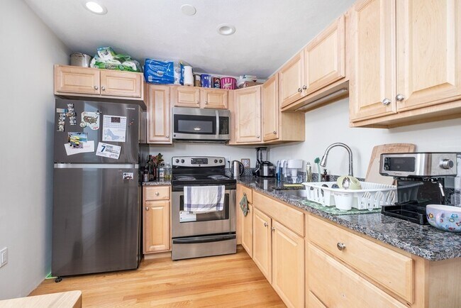 Foto del edificio - 73 River St