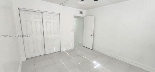Foto del edificio - 1020 NW 80th Ave