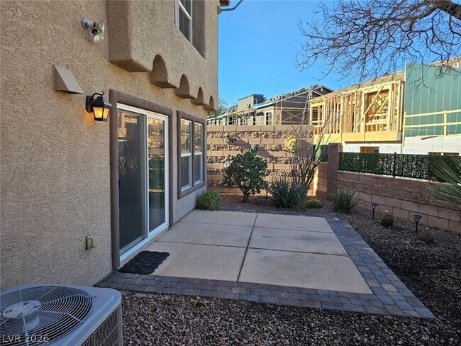 Foto del edificio - 1135 Paradise Vista Dr