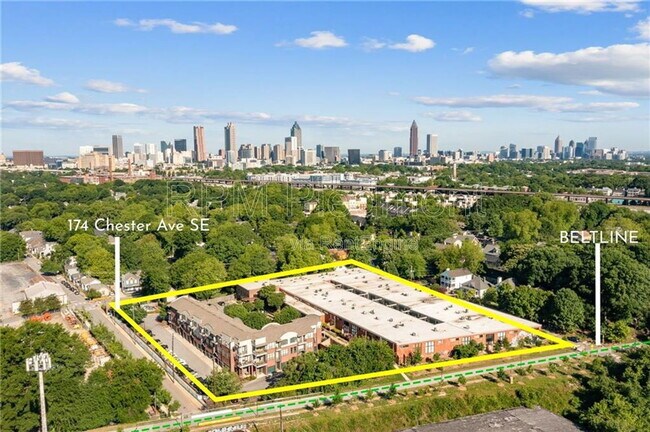 Foto del edificio - 174 Chester Ave SE