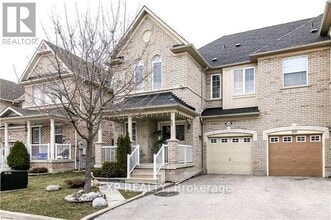 Building Photo - 108 Hollywood Hill Cir