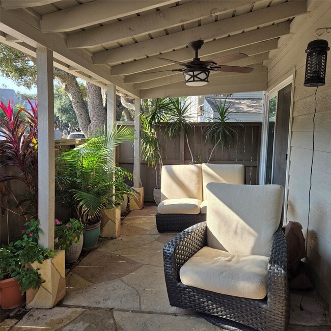 Foto del edificio - 1514 Prairie Grove Dr