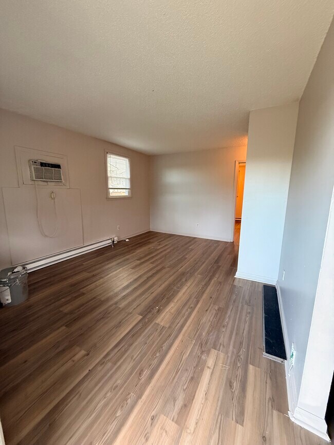 Foto del edificio - 4159 Dodson Chapel Rd