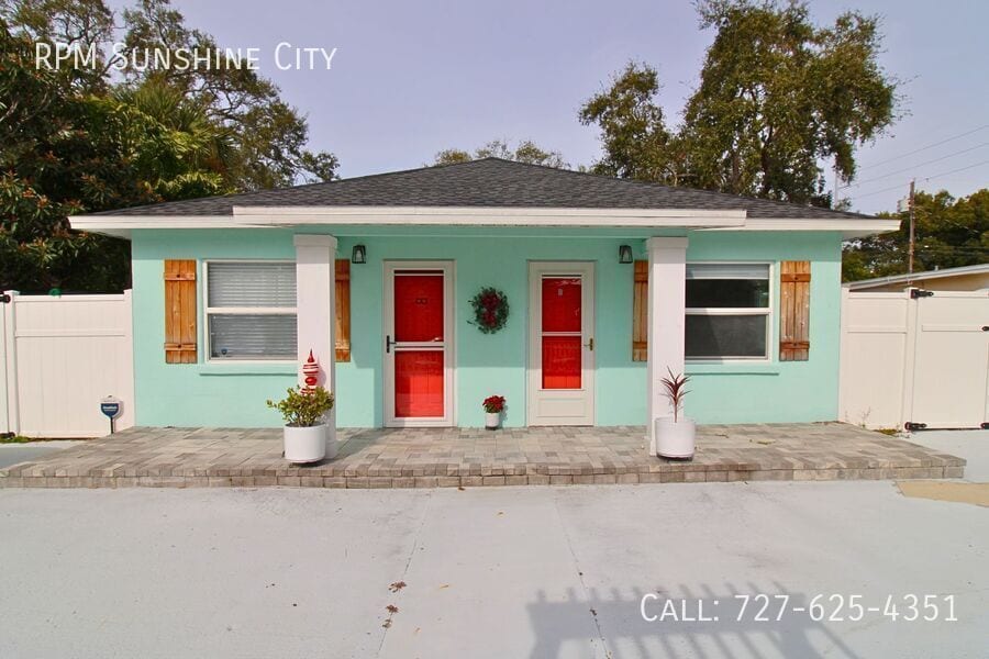 Photo - 536 Roanoke St-B