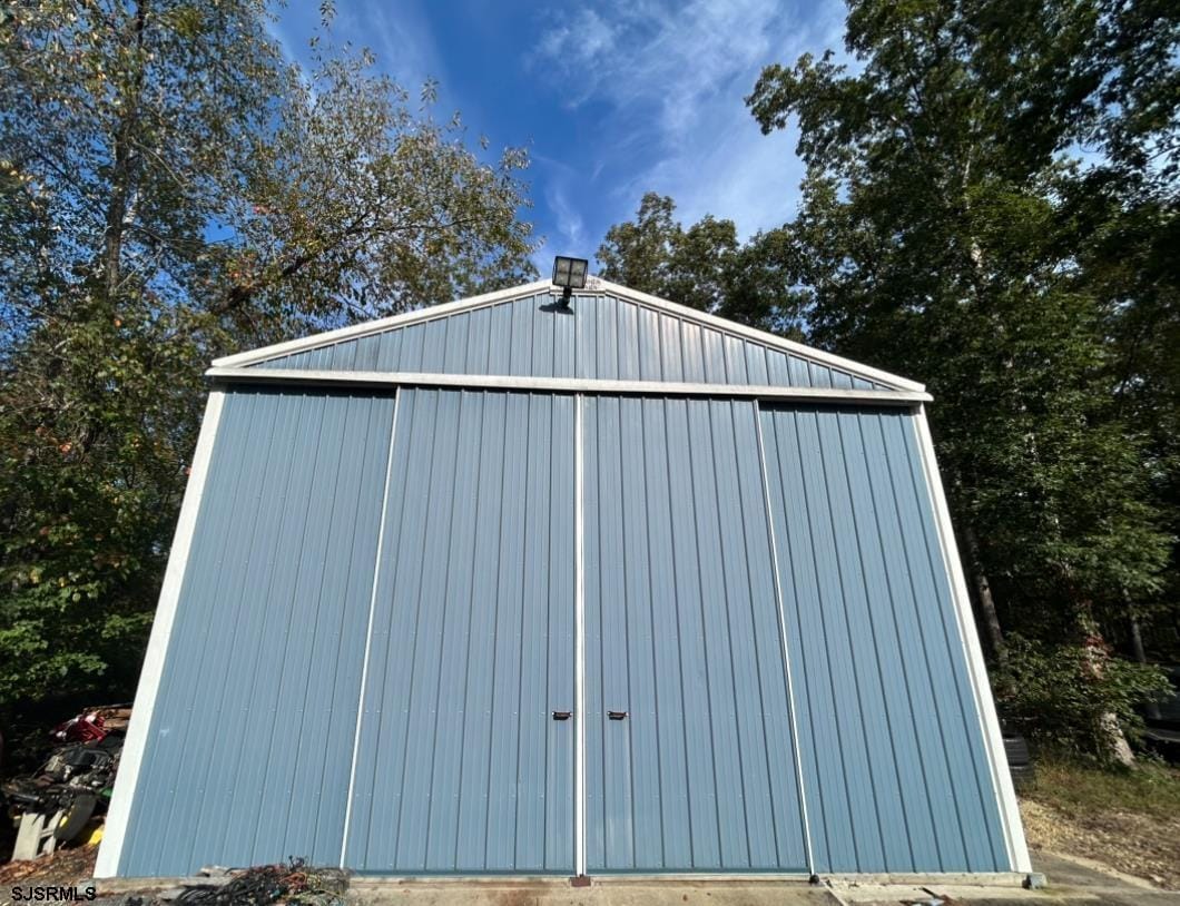 Building Photo - 3844 Tuckahoe Rd