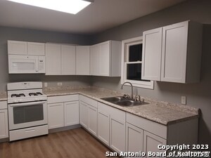 Foto del edificio - 319 San Angelo Blvd