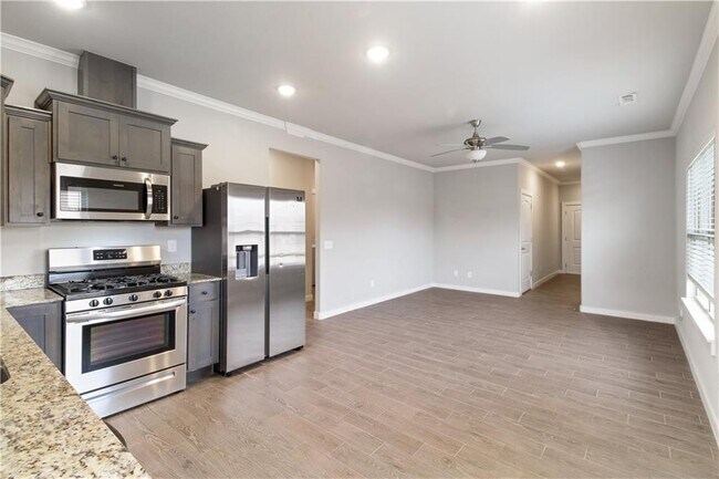 Foto del edificio - 400 Barbet Dr