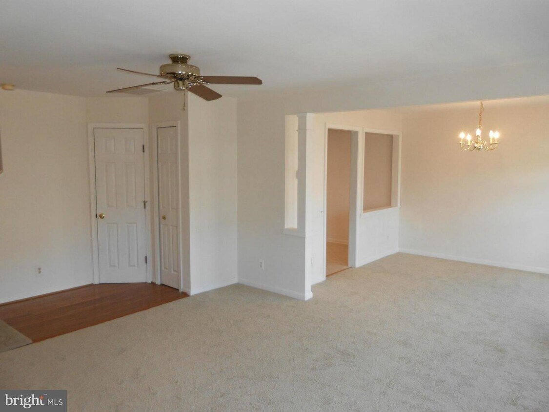 Primary Photo - 11200 Rienzi Pl